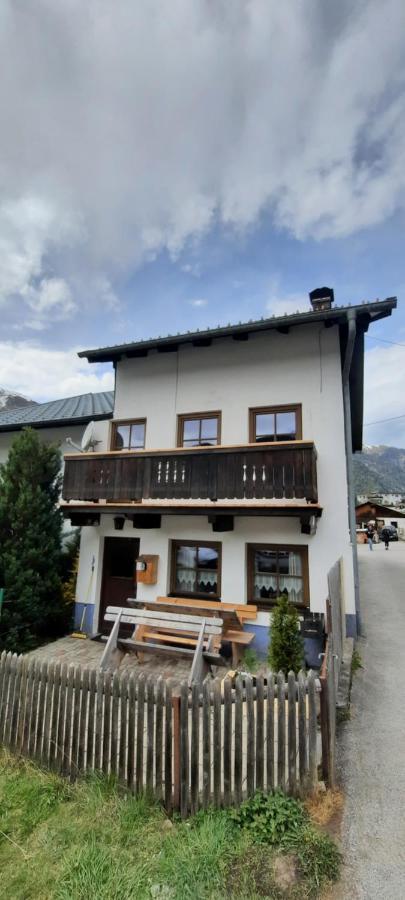 Maridl'S Ferienhaus Umhausen Extérieur photo